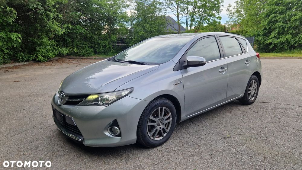 Toyota Auris - 1