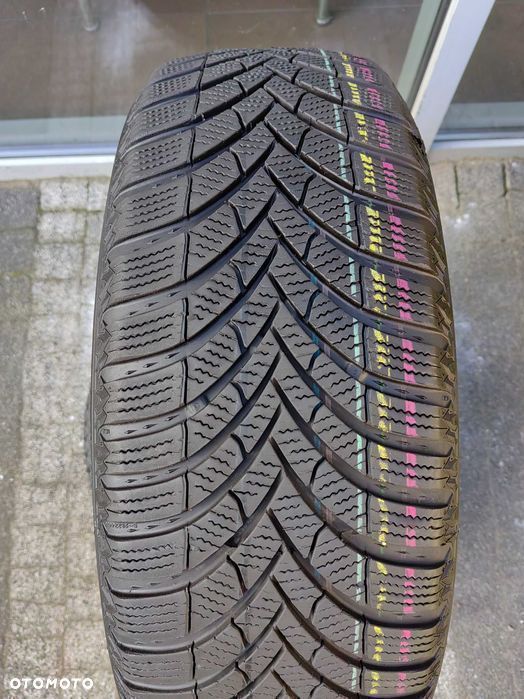 205/60R16 96H  Semperit Speed Grip 5 opona pojedyncza zimowa - 2