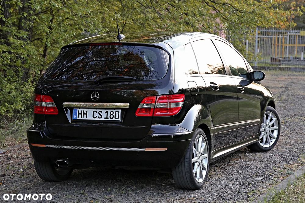 Mercedes-Benz Klasa B 200 Special Edition - 12