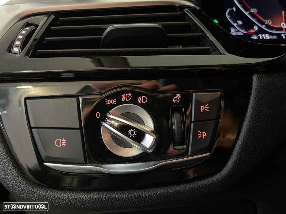 BMW 520 d Auto - 29