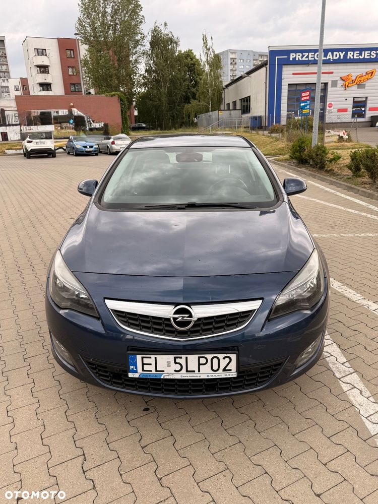 Opel Astra 1.4 T Edition 150 - 2