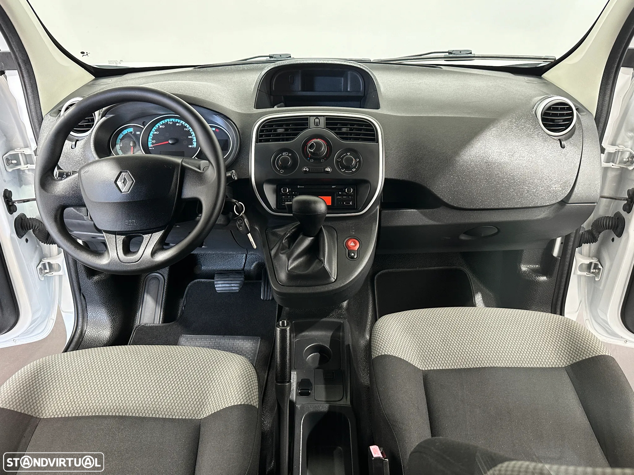 Renault KANGOO EXPRESS Z.E. 33 KW - IVA DEDUTIVÉL - BATERIAS PRÓPRIAS - 6