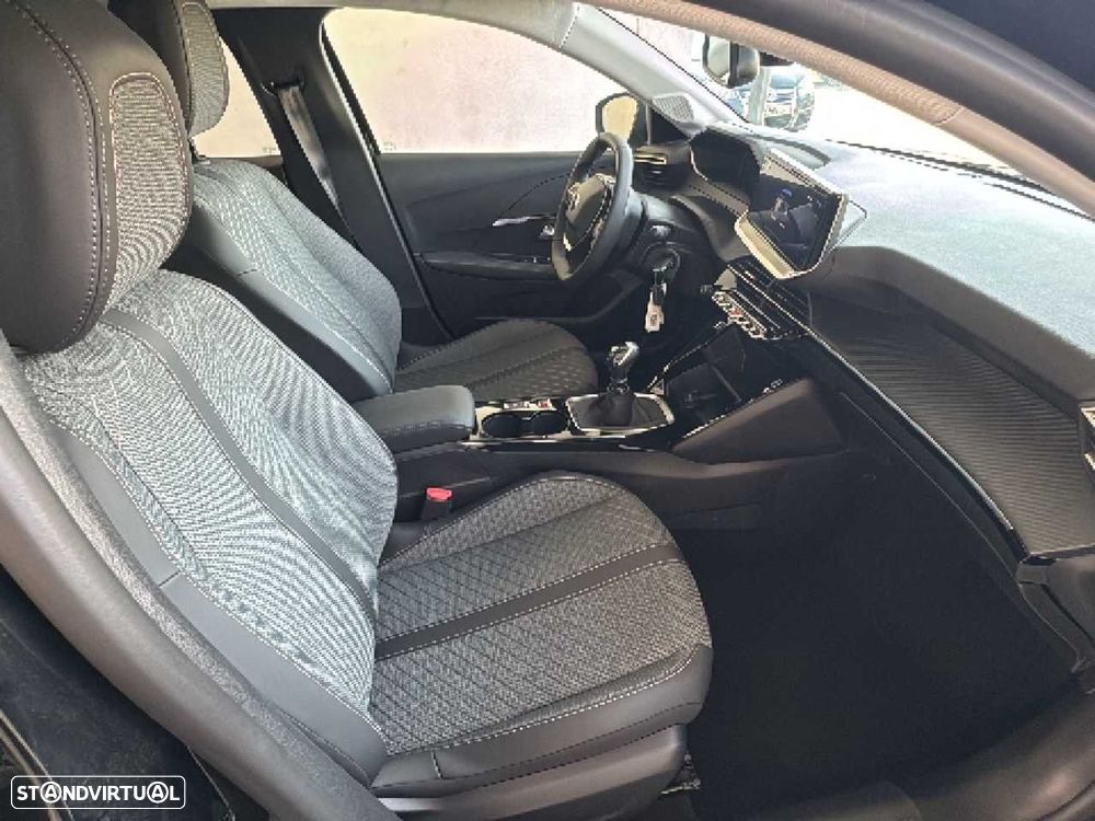 Peugeot 208 1.2 PureTech Allure - 14