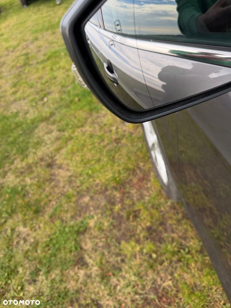 Ford Kuga - 19