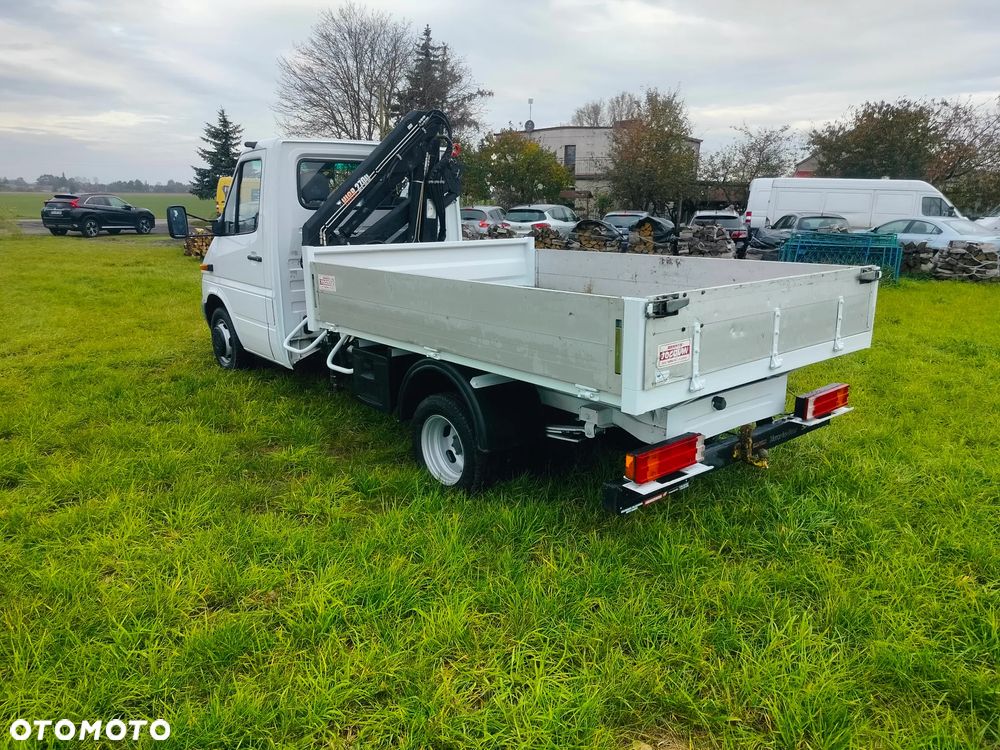 Mercedes-Benz Sprinter - 5