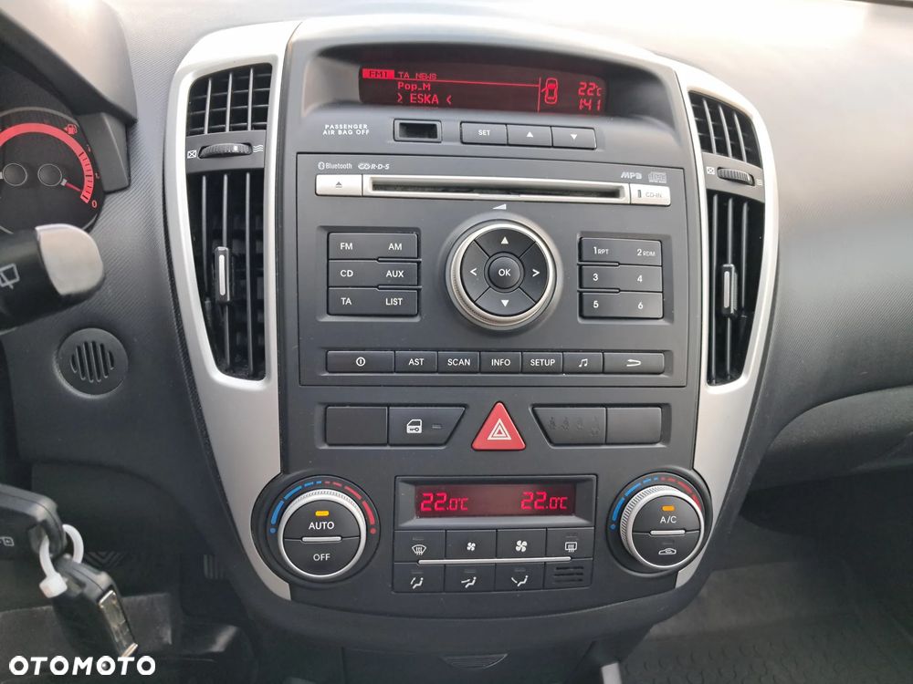 Kia Ceed 1.6 CRDi L - 8