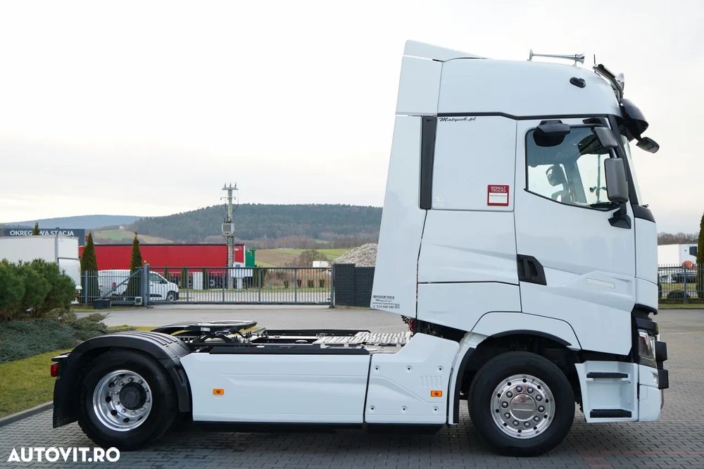 Renault T 520 / RETARDER / JANTE DIN ALIAJ / PIELE / MAXISPACE - 9