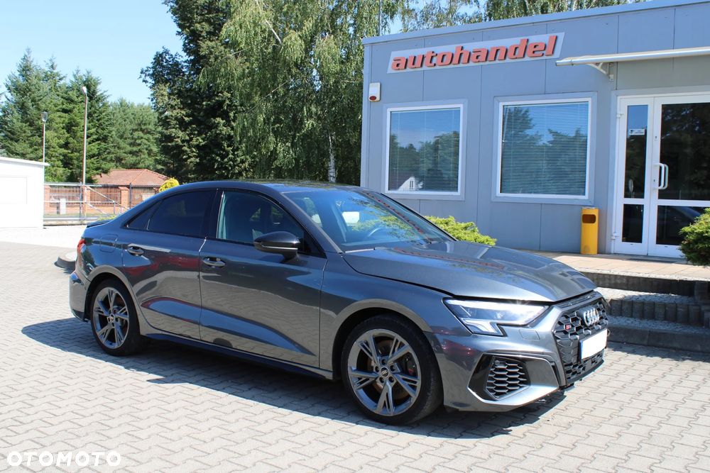 Audi S3 Limousine TFSI Quattro S tronic - 1