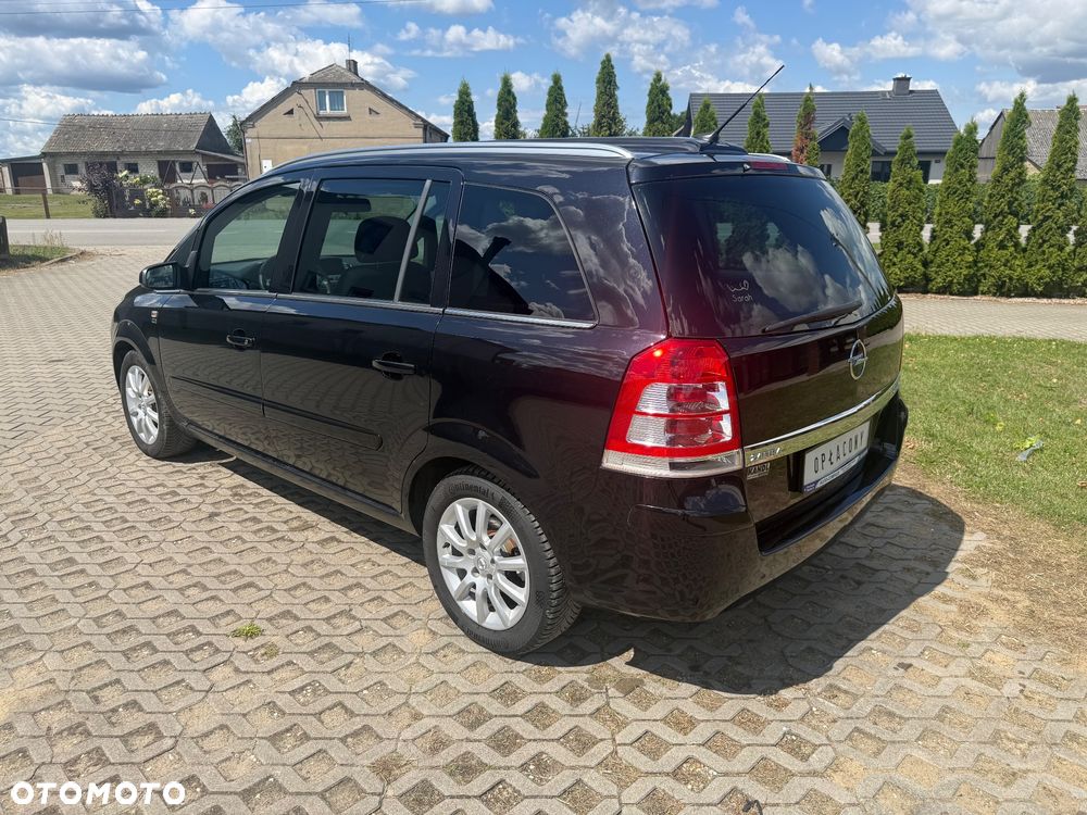 Opel Zafira 1.6 - 3