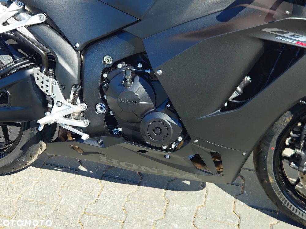 Honda CBR - 14