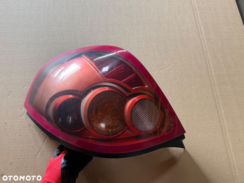 LAMPA TYLNA PRAWA LEWA NISSAN ALMERA N16 LIFT -WYSYŁKA- - 3