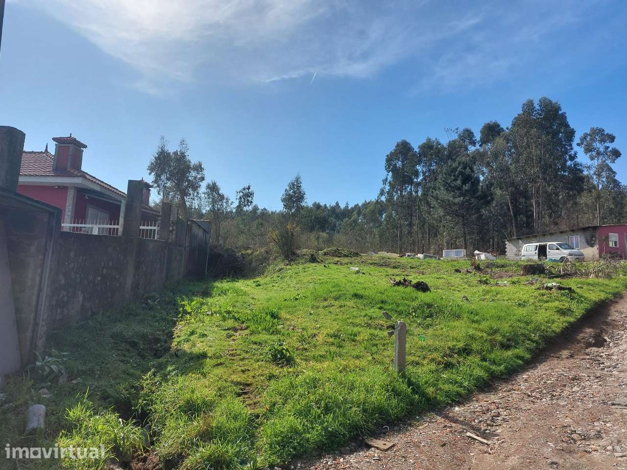 Terreno Rústico com 2.700 m2 em Sanguedo - Grande imagem: 2/15