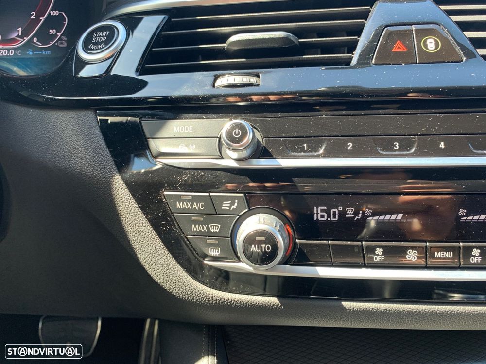 BMW 530 e Pack Desportivo M Pro - 30