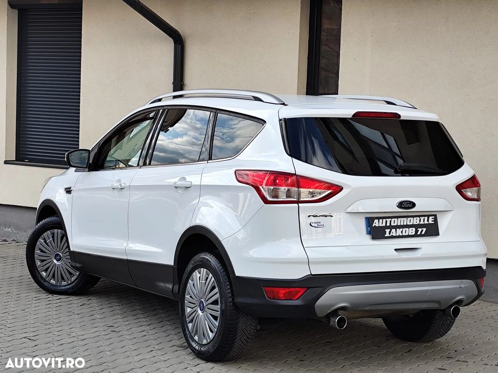 Ford Kuga - 4