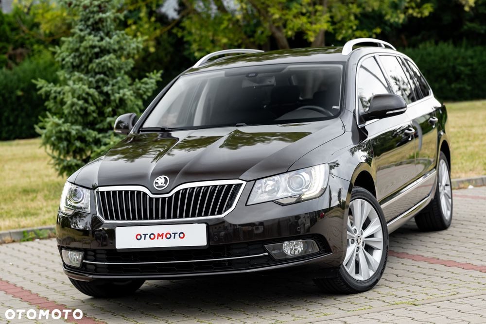 Skoda Superb 2.0 TDI Green tec 4x4 DSG Elegance - 9