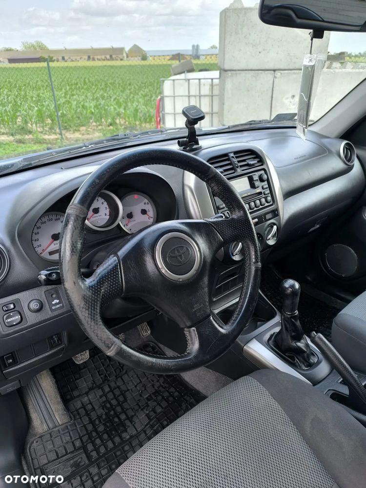 Toyota RAV4 1.8 VVT-i Luna 2WD - 19