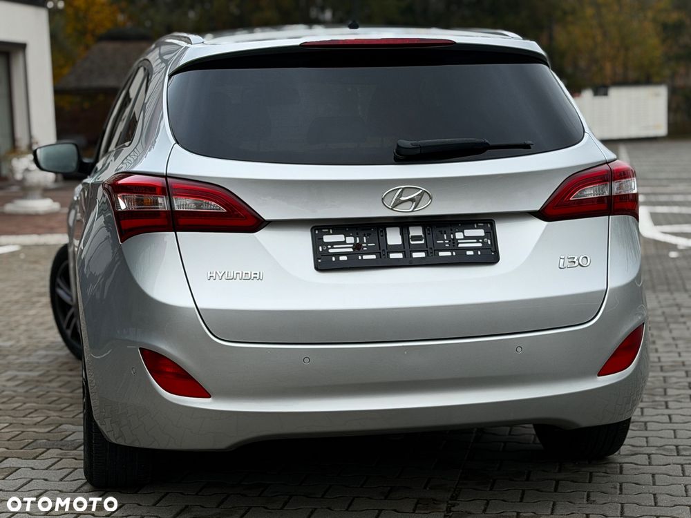 Hyundai i30 Kombi 1.6 GDi DCT Passion - 17