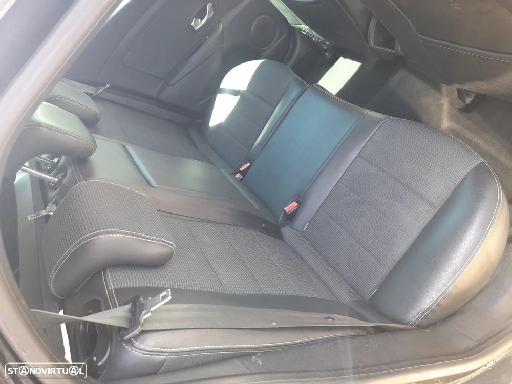 Renault Mégane Sport Tourer ENERGY dCi 110 Start & Stopp Expression - 19