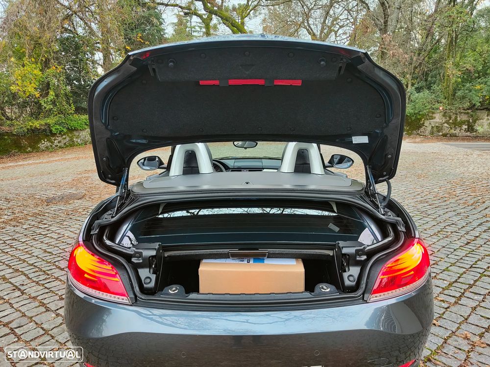 BMW Z4 sDrive18i - 16