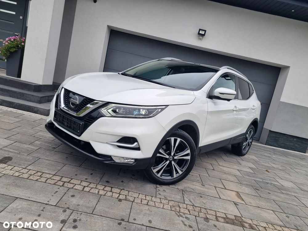 Nissan Qashqai 1.2 DIG-T 360 - 1