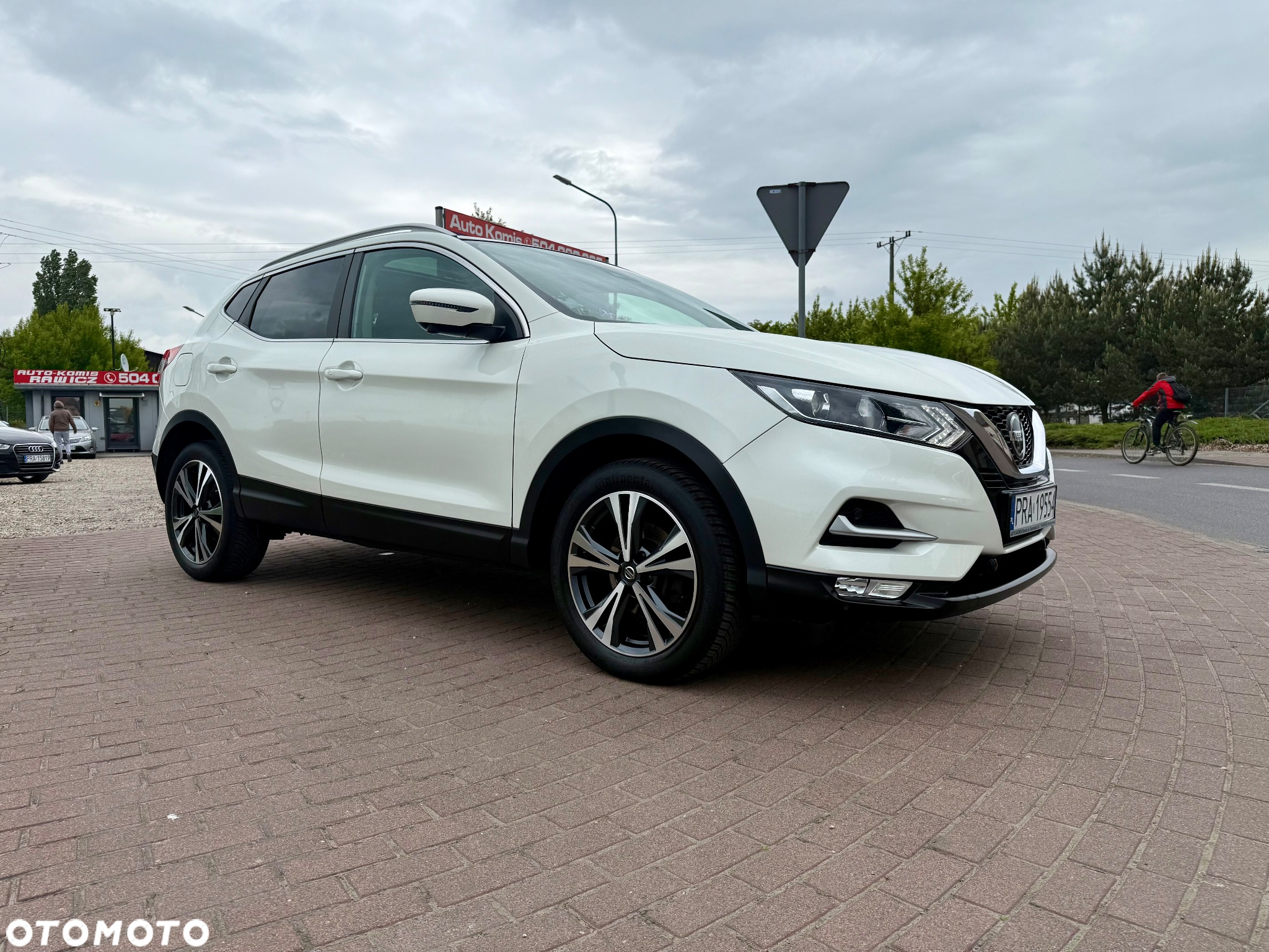 Nissan Qashqai 1.3 DIG-T MHEV Tekna+ - 26