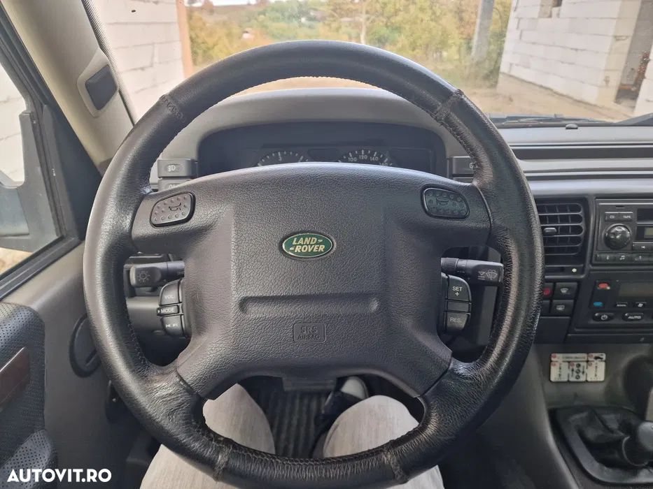 Land Rover Discovery - 11