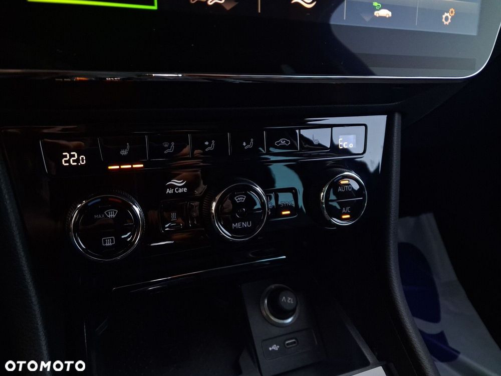 Skoda Superb 1.4 TSI Plug-In Hybrid L&K DSG - 24