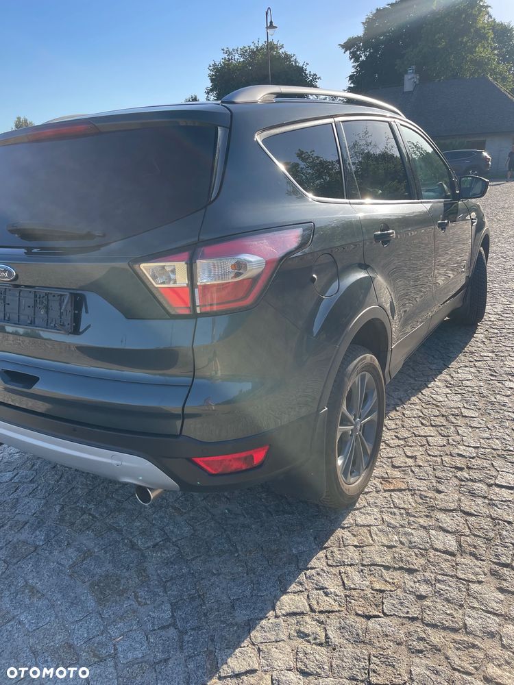 Ford Kuga 2.0 TDCi 4WD Titanium - 25