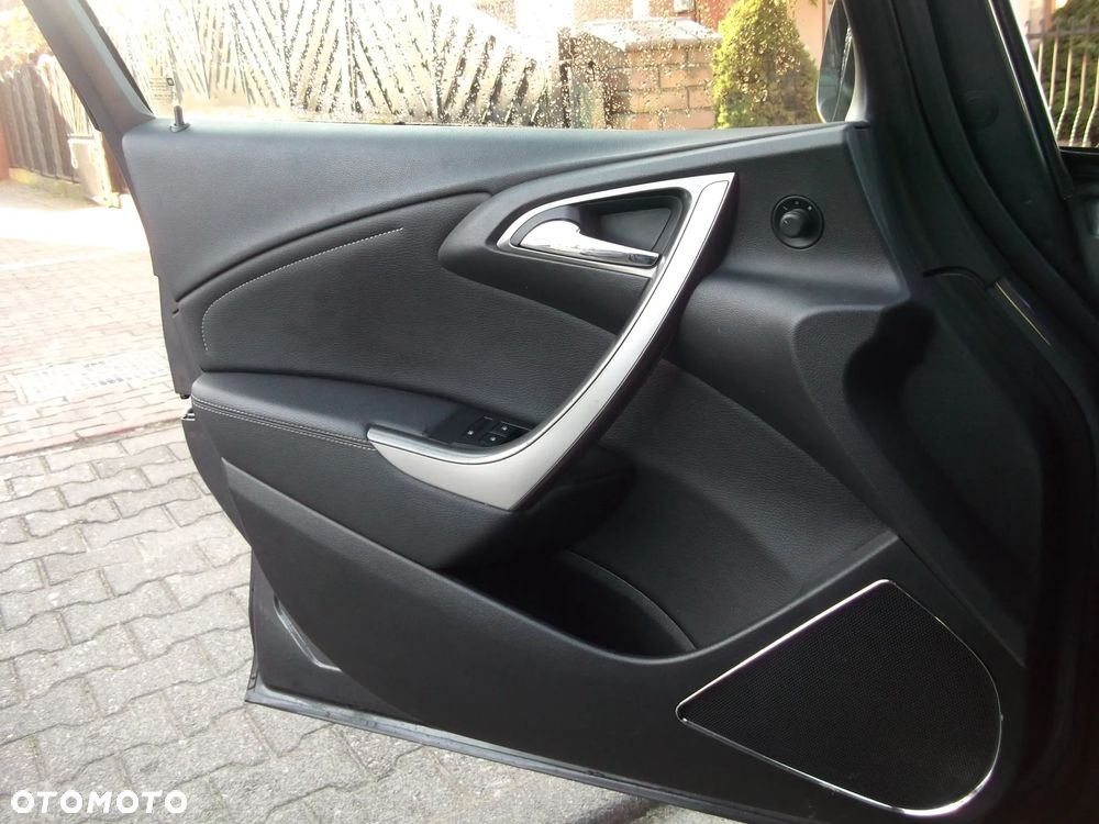 Opel Astra 2.0 CDTI Automatik Exklusiv - 12