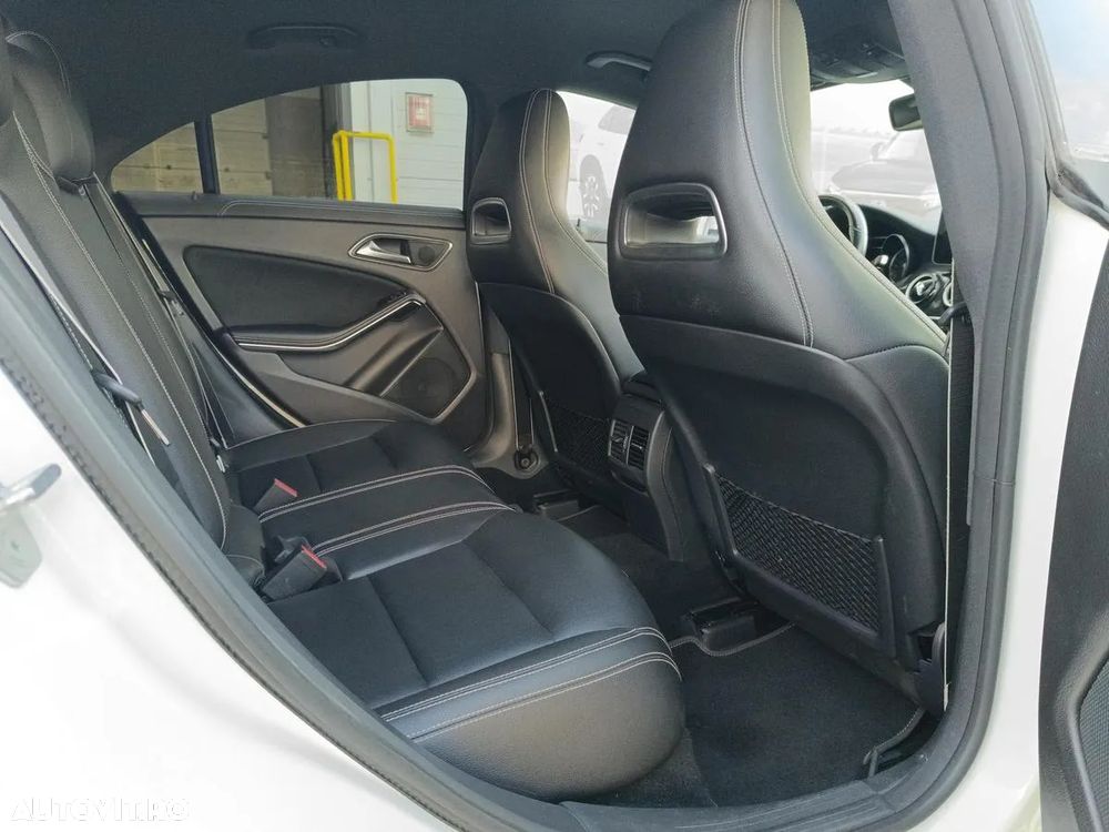 Mercedes-Benz CLA - 14