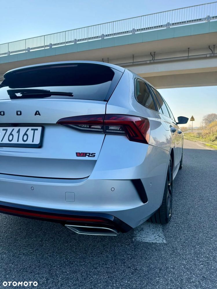 Skoda Octavia 2.0 TDI DSG 4x4 RS Plus - 11