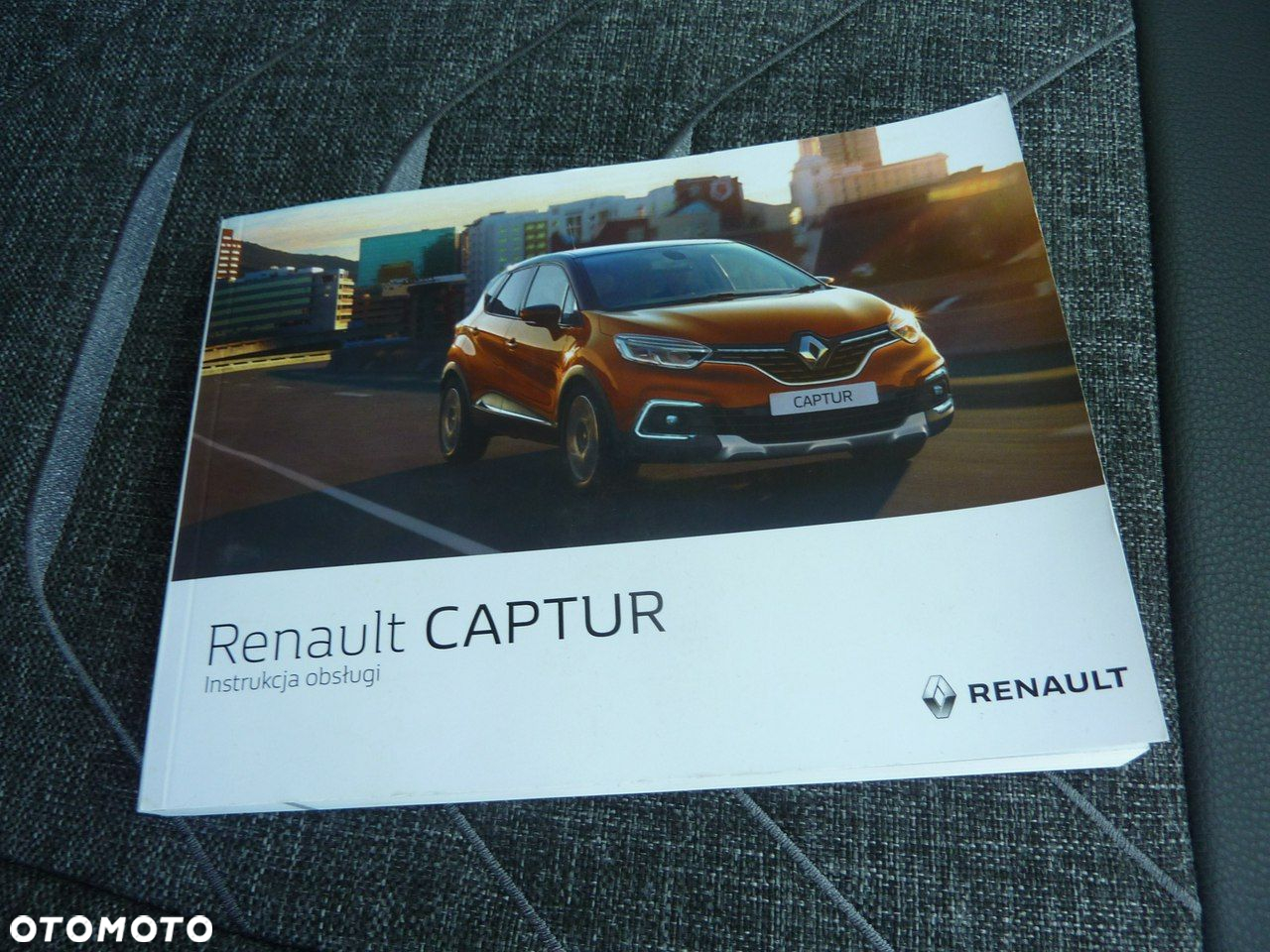 Renault Captur - 17