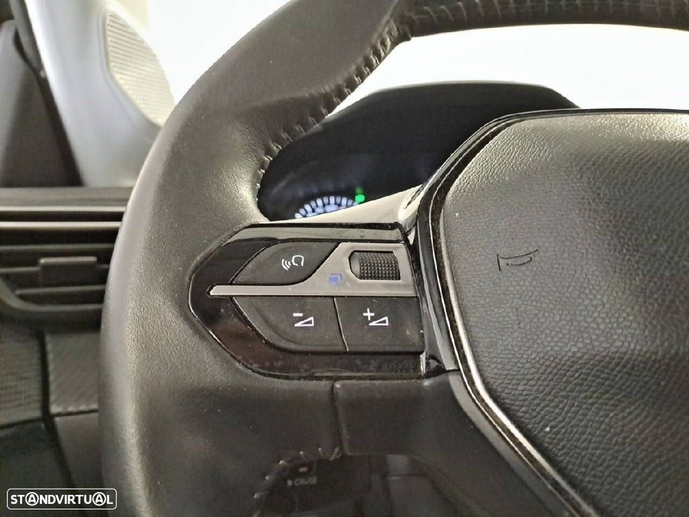 Peugeot 208 1.2 PureTech Active Pack - 13