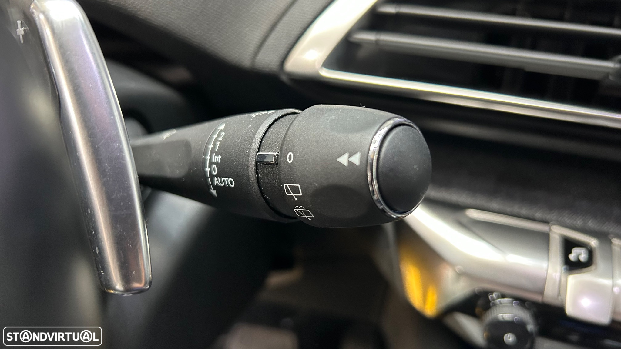 Peugeot 3008 PureTech 130 Stop & Start EAT6 Allure - 19
