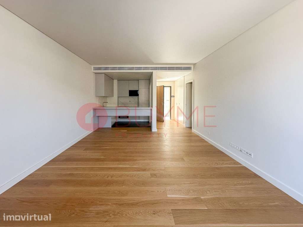 Apartamento T2 de Luxo Frente Mar em Quarteira junto à Praia do For... - Grande imagem: 3/19