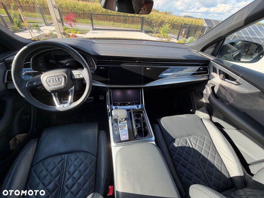 Audi Q8 55 TFSI mHEV Quattro Tiptronic - 3