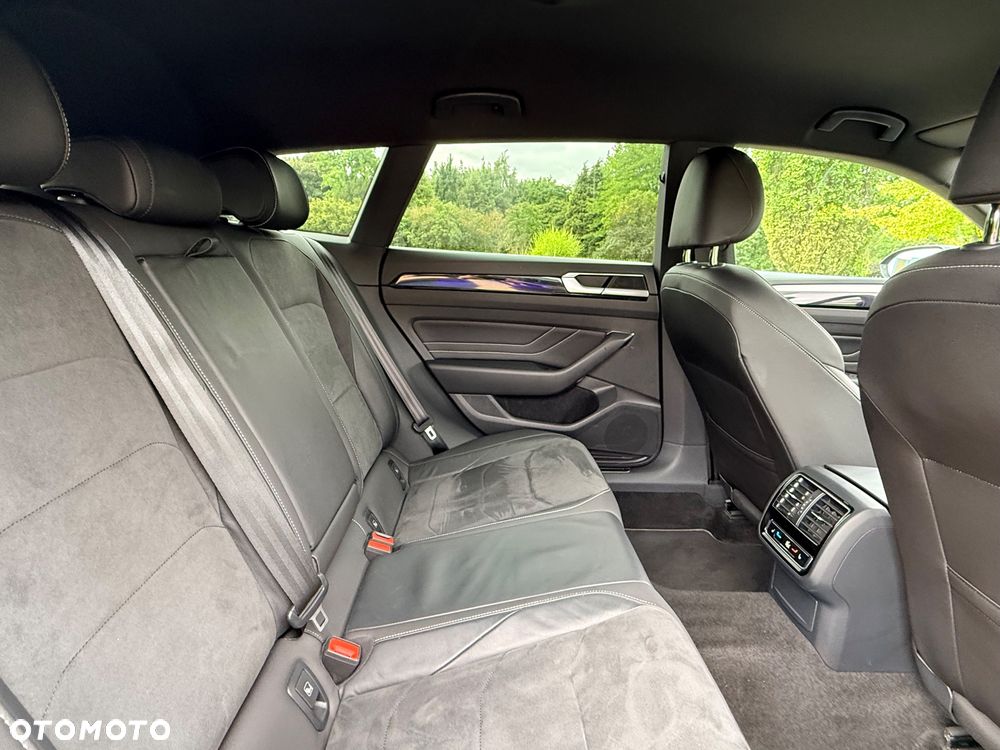 Volkswagen Arteon 2.0 TSI R-Line DSG - 25