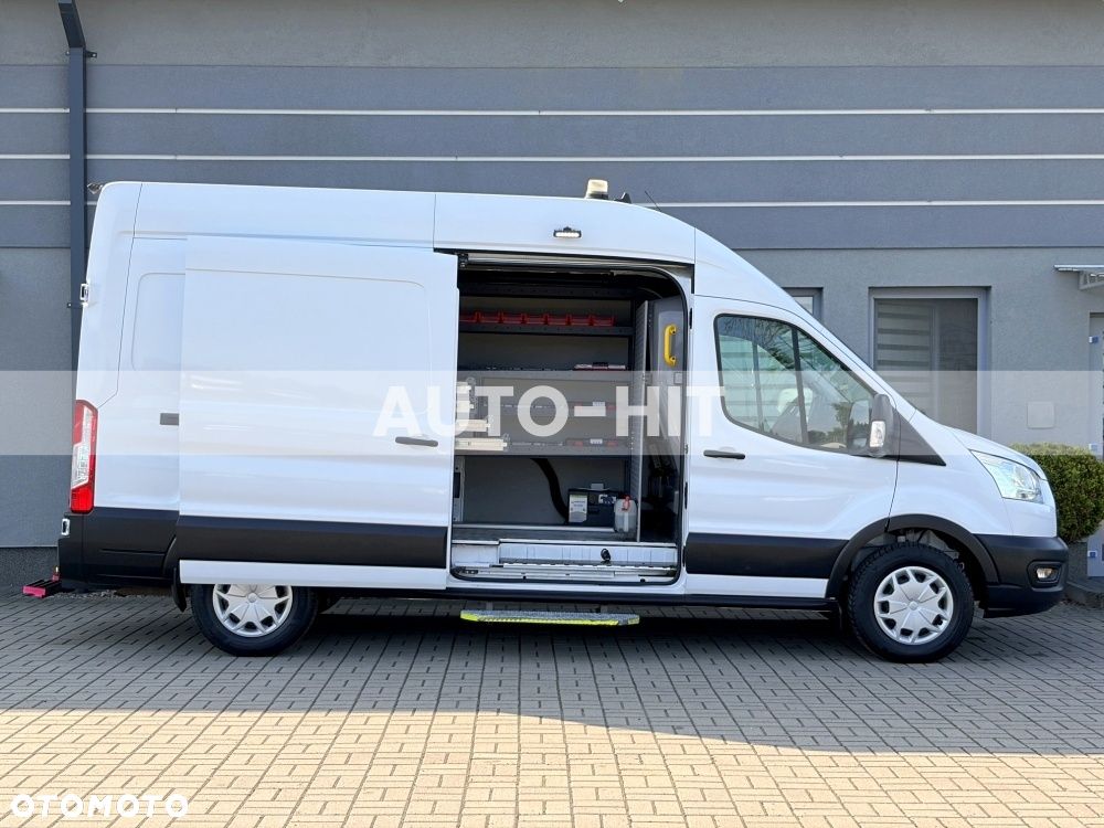 Ford Transit - 12