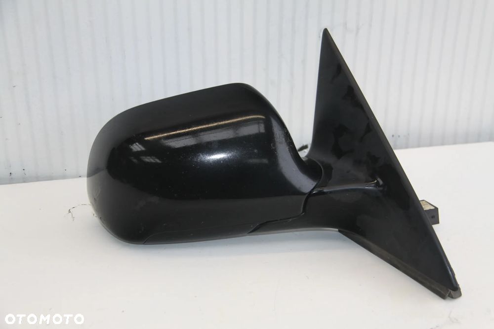 Lusterko  Prawe Audi  A6 C5  Europa LZ9W 5 Pin