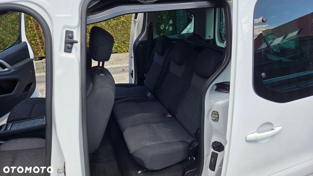 Peugeot Partner BlueHDi 100 Stop&Start ETG6 Active - 17