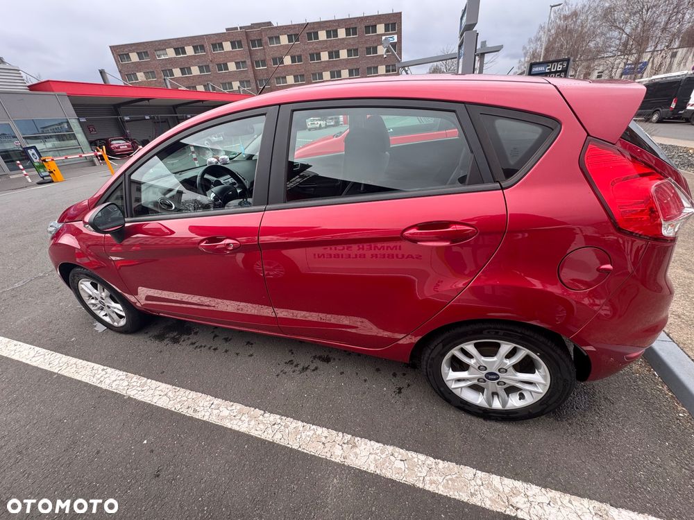 Ford Fiesta - 8