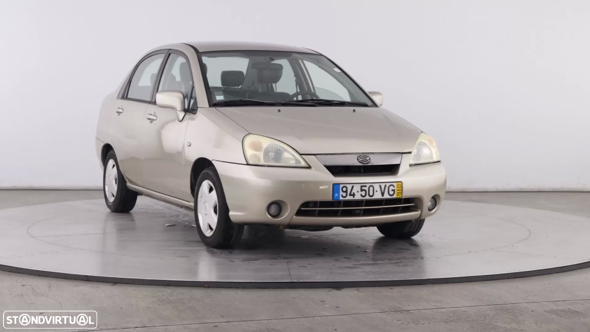 Suzuki Liana 1.3 GL Exclusive - 1