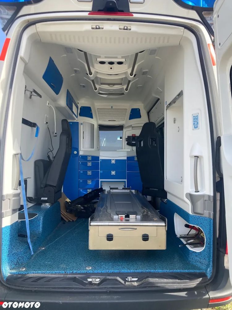 Mercedes-Benz SPRINTER KARETKA POGOTOWIA - 17