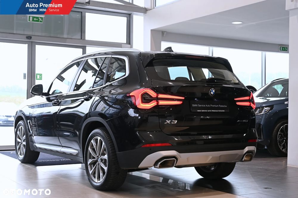 BMW X3 xDrive20d mHEV - 23