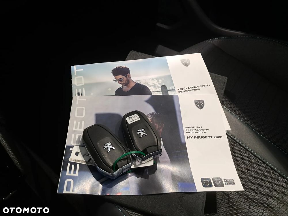 Peugeot 2008 1.2 PureTech Allure S&S EAT8 - 20
