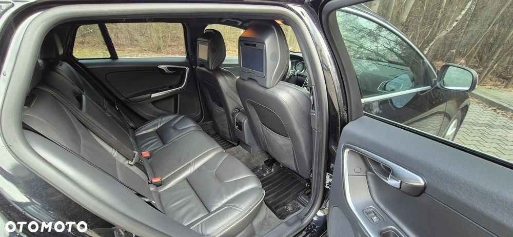 Volvo V60 T5 Drive-E R-Design Summum - 20