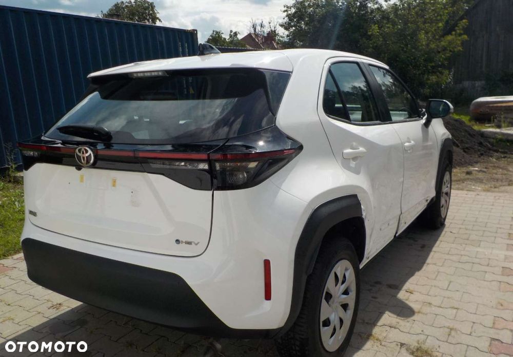 Toyota Yaris Cross - 16