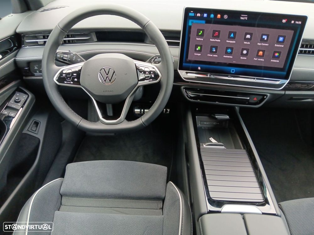 VW ID.7 Tourer - 10