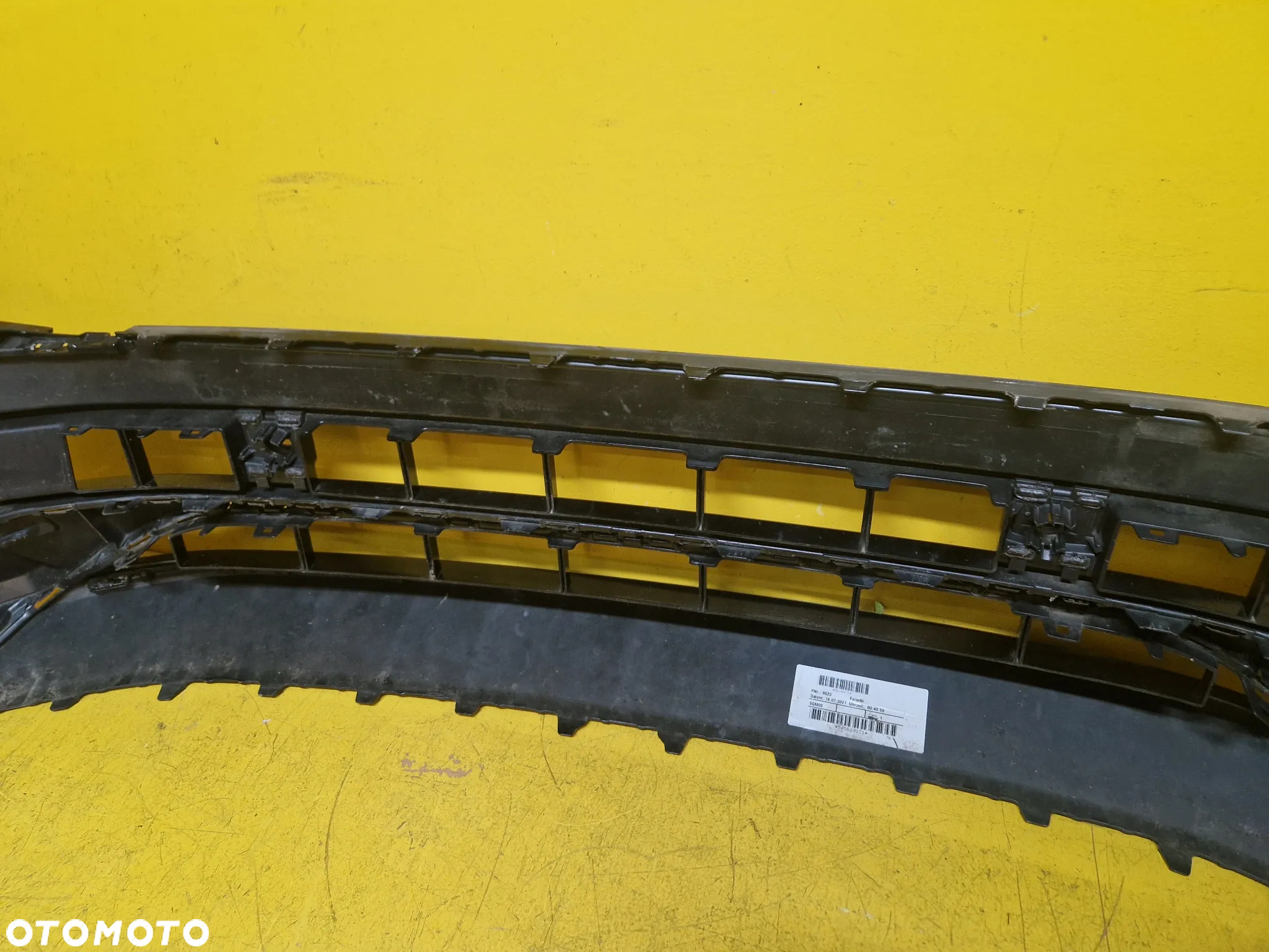 VW TIGUAN II LIFT KRATKA ZDERZAKA ŚRODKOWA ZDERZAK 5NA853677Q - 6