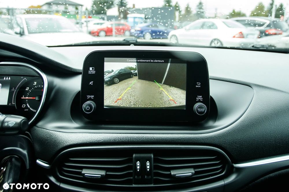 Fiat Tipo 1.4 T-Jet Lounge - 18